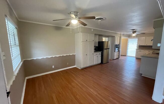 3 beds, 2 baths, $1,900