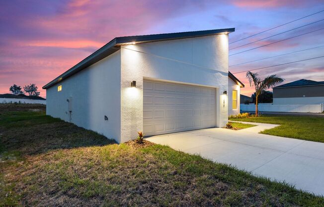 Deposit-Free! Modern, energy efficient home with ALL of the upgrades!