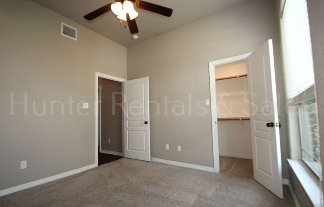 4 beds, 2 baths, $2,050