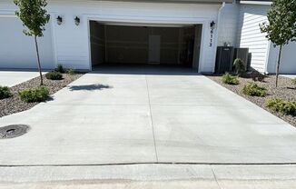 3 beds, 2.5 baths, 1,583 sqft, $2,195, Unit 6182 N. Hampstead Avenue Boise Idaho 83714