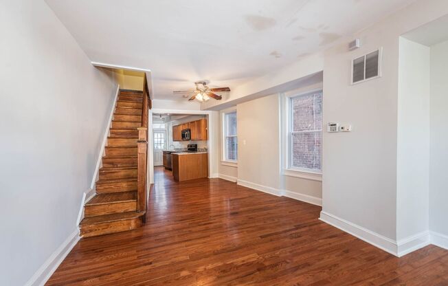 215 W 27th Street