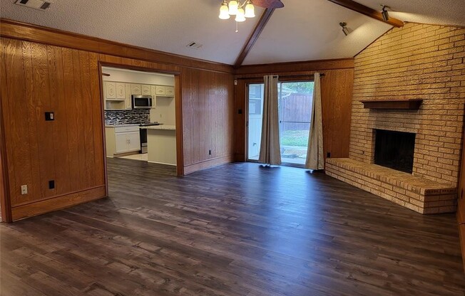 2808 CLIFFBROOK DR