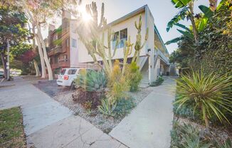 12811 Caswell Ave