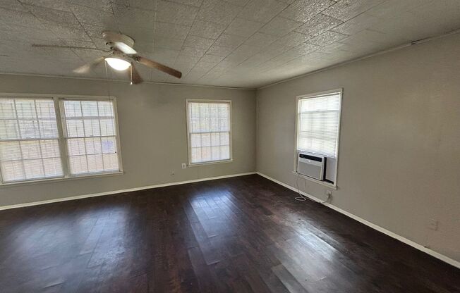 Central Waco Home