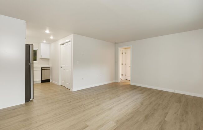 1 bed, 1 bath, 570 sqft, $1,995, Unit 16