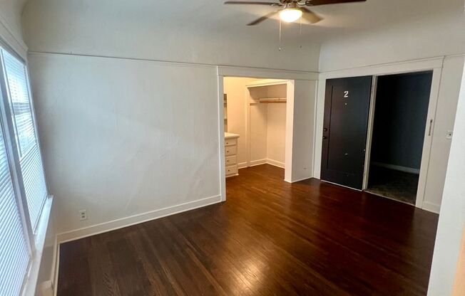 Melrose Apartments