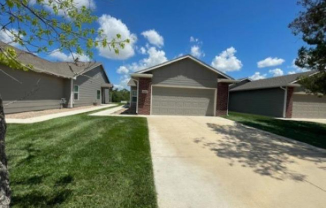 For Rent – Charming 3 Bed | 2 Bath Home with Spacious Backyard in Valley Center School District