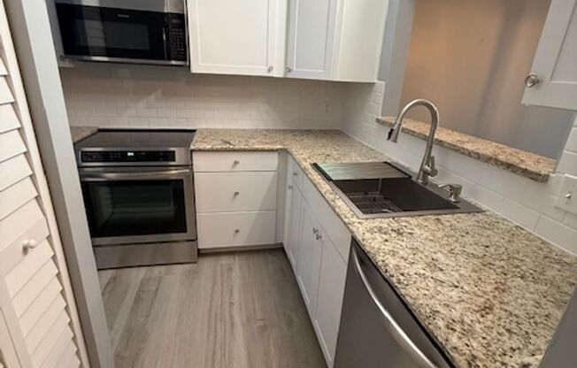 Upgraded - Woodlake Villa 148