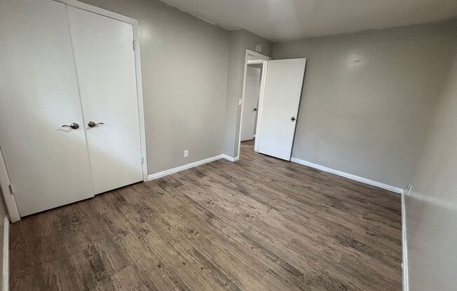 2 beds, 1 bath, 940 sqft, $1,145, Unit Unit 17