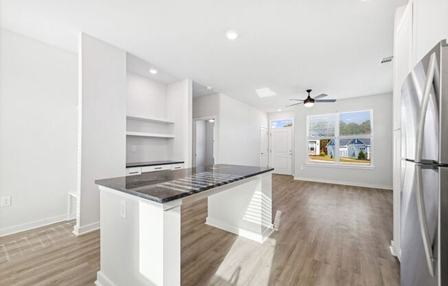 1 bed, 1 bath, 753 sqft, $1,650