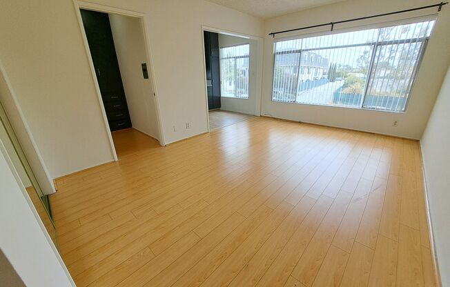 1013 Ocean Park LLC Trust