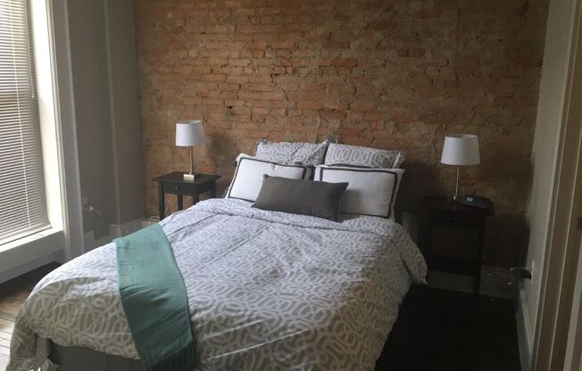 2 beds, 1 bath, 800 sqft, $1,650, Unit 3N