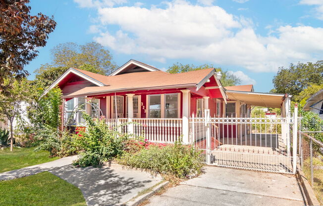 323 RIGSBY AVE