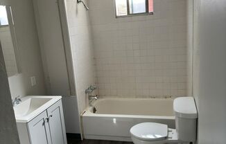 1 bed, 1 bath, $995, Unit Unit 3