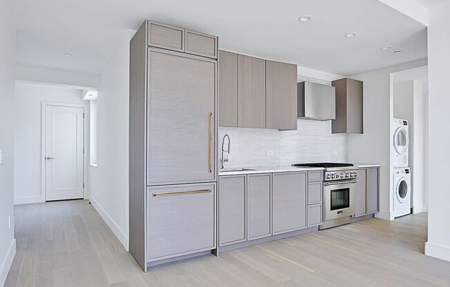 2 beds, 2 baths, 1,031 sqft, $5,750, Unit 7B