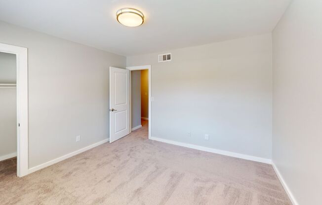 2 beds, 1.5 baths, 1,100 sqft, $1,325, Unit G1