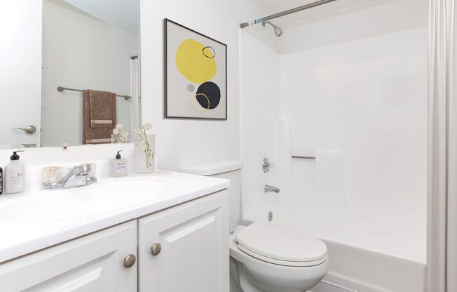1 bed, 1 bath, 524 sqft, $1,099, Unit 221