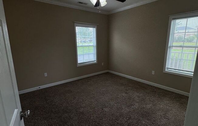 1 bed, 1 bath, 780 sqft, $795, Unit 240-B