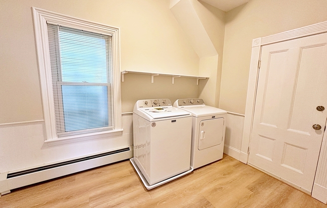 1 bed, 1 bath, 690 sqft, $2,525, Unit 1