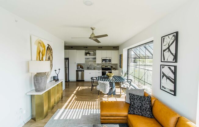 1 bed, 1 bath, 745 sqft, $1,300, Unit 101