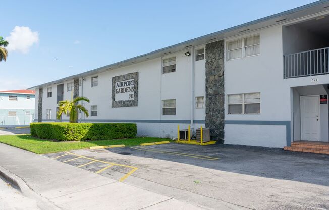 AVAILABLE NOW: For Rent - 1/1 Apartment for $1650 Near Miami Int'l Airport