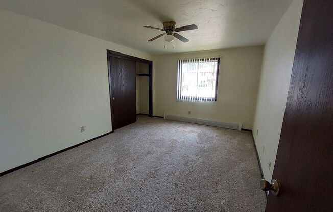 1 bed, 1 bath, 700 sqft, $889