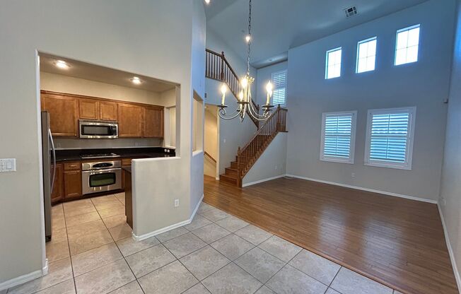 2-Bedroom 2.5-Bathroom Downtown Summerlin Townhouse!