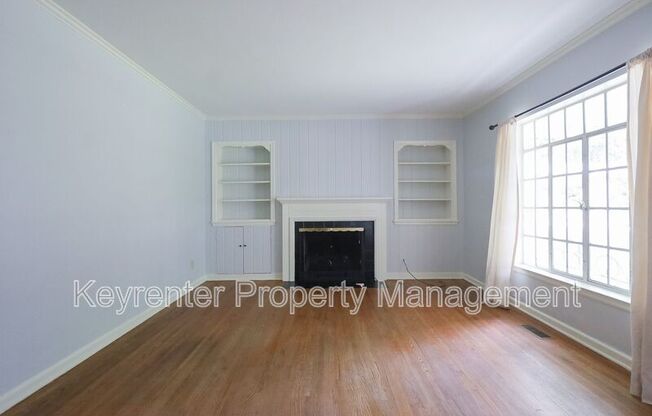 2220 S INDIANAPOLIS