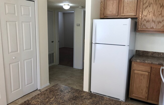 1111 W 7th