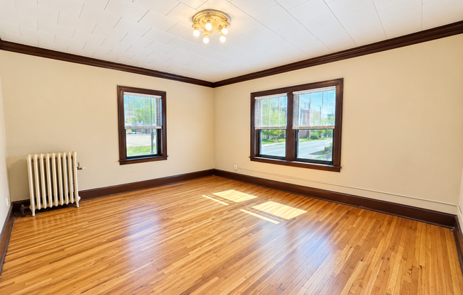 Studio, 1 bath, 445 sqft, $949, Unit 107