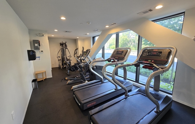 57 QUINCY SHR DR