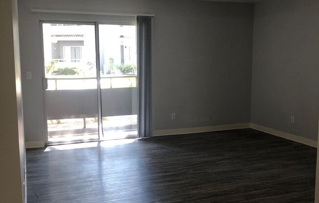 1 bed, 1 bath, 665 sqft, $944, Unit 102