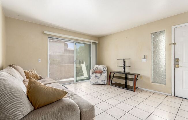 2 beds, 2 baths, $1,295, Unit # 1146