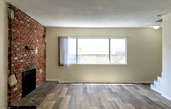 4441 W 134 ST