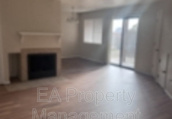 12304 Candelaria Rd NE