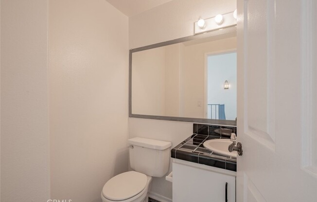 2 beds, 2.5 baths, 1,250 sqft, $3,200, Unit 104