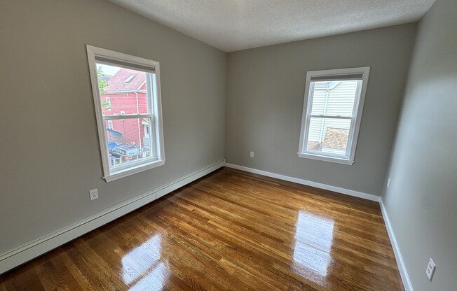 27 ALT MONTROSE ST