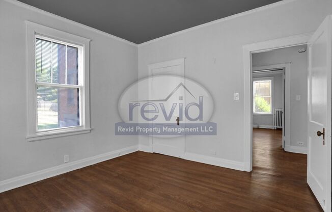 2 beds, 1 bath, 950 sqft, $995, Unit 308-3