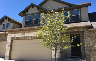 Gorgeous Townhome in Cedar Park