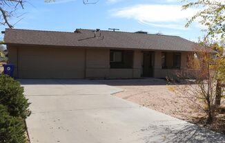 Spacious 3-Bedroom Home with Central A/C, Fireplace, and Front Porch in Apple Valley!