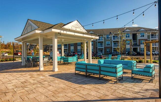 Outdoor Lounge at Sapphire at Centerpointe, Midlothian, Virginia