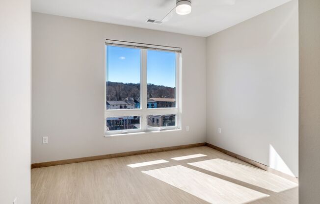 1 bed, 1 bath, 719 sqft, $1,905, Unit 101