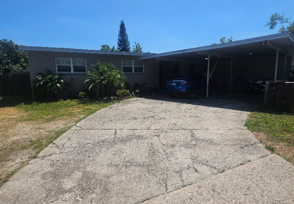 1428 MAURY RD