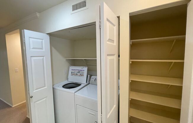 Sammamish - 3 BR, 2 BTH ground floor condo in Sundance at Klahanie