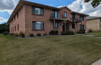 4225 N 104th St.