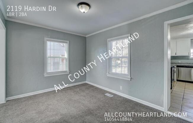 2119 HARDIN DR