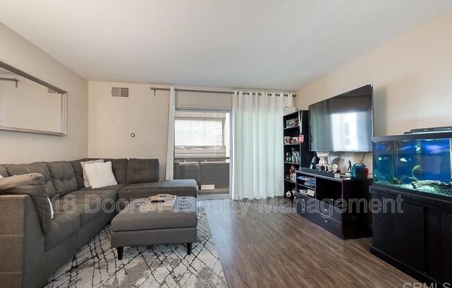 1605 HOTEL CIR S