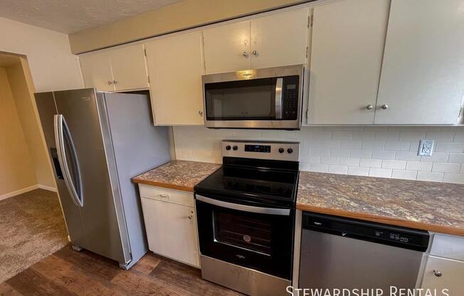 1859 W 12 AVE