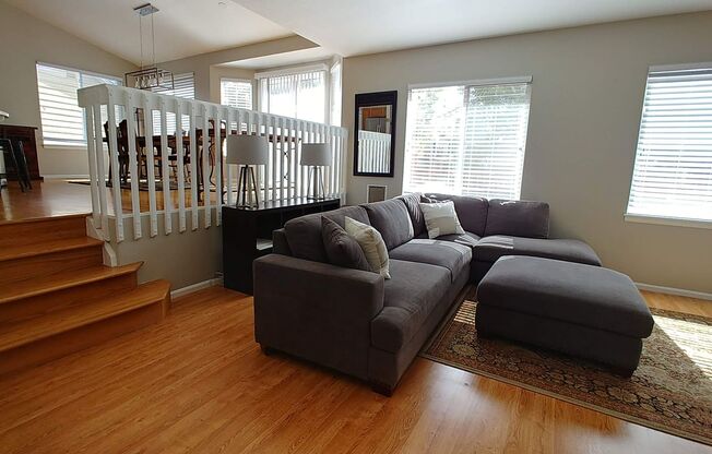 Beautiful 3 Bedroom Home Available in September!