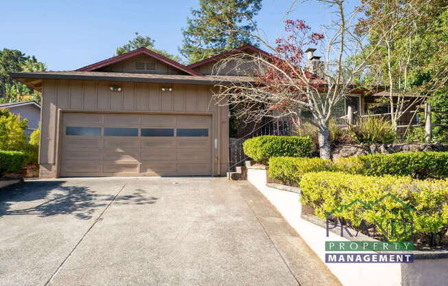 20 PORTOLA AVE